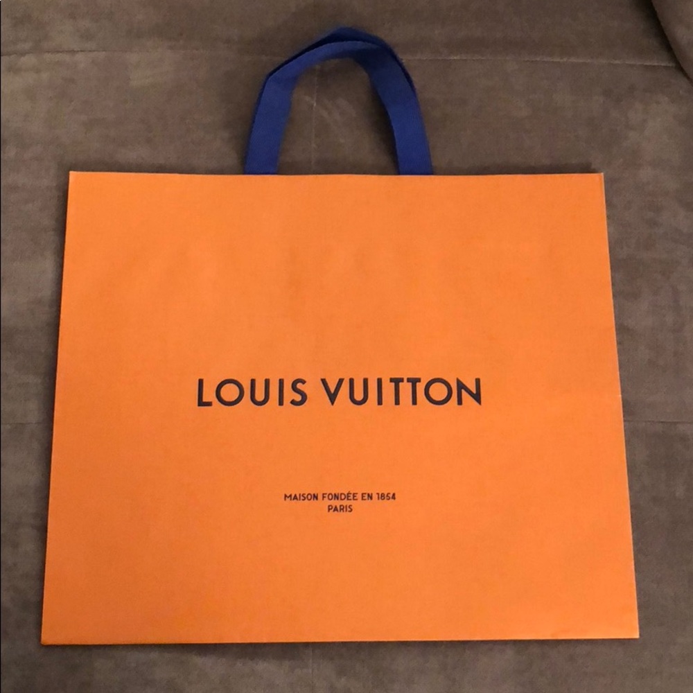 Louis Vuitton Large shopping bag